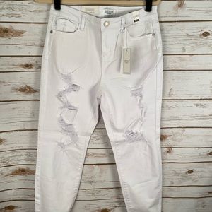 Judy Blue White Boyfriend Fit